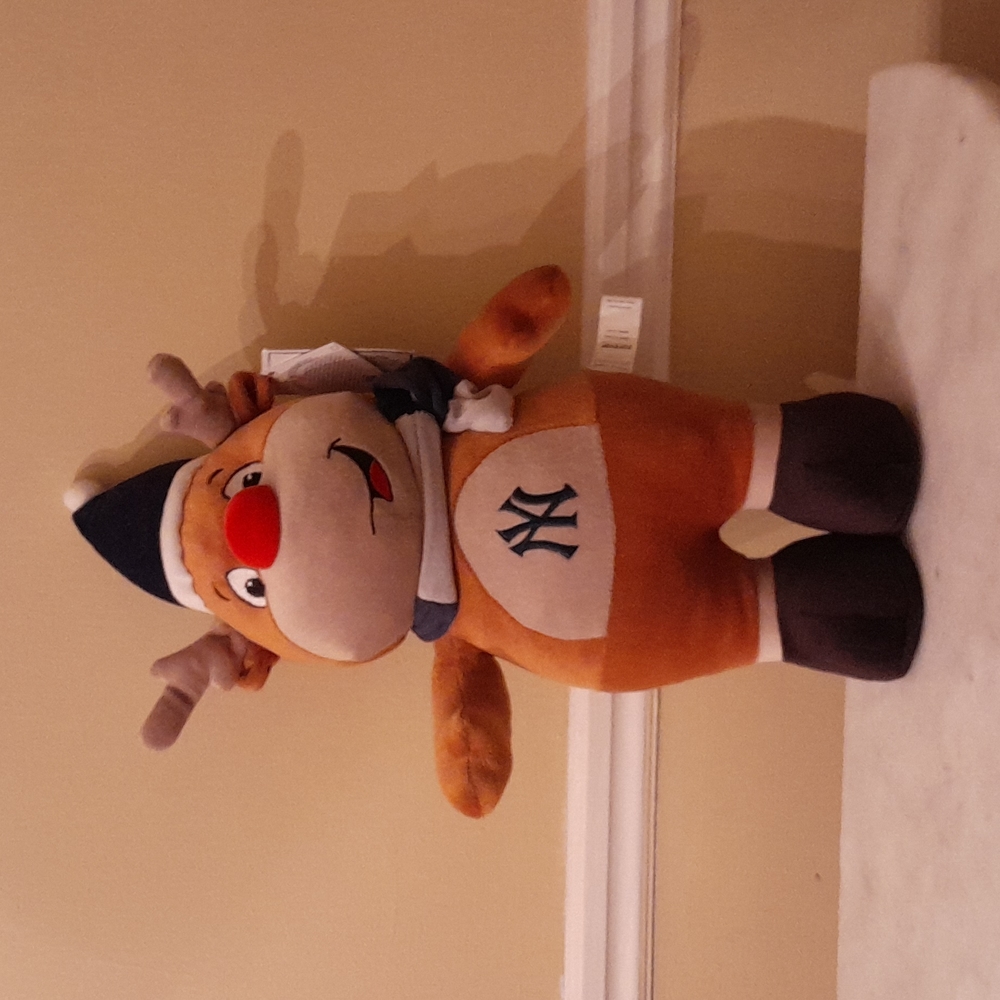 Forever Collectibles New York Yankees Plush Approx. 18"